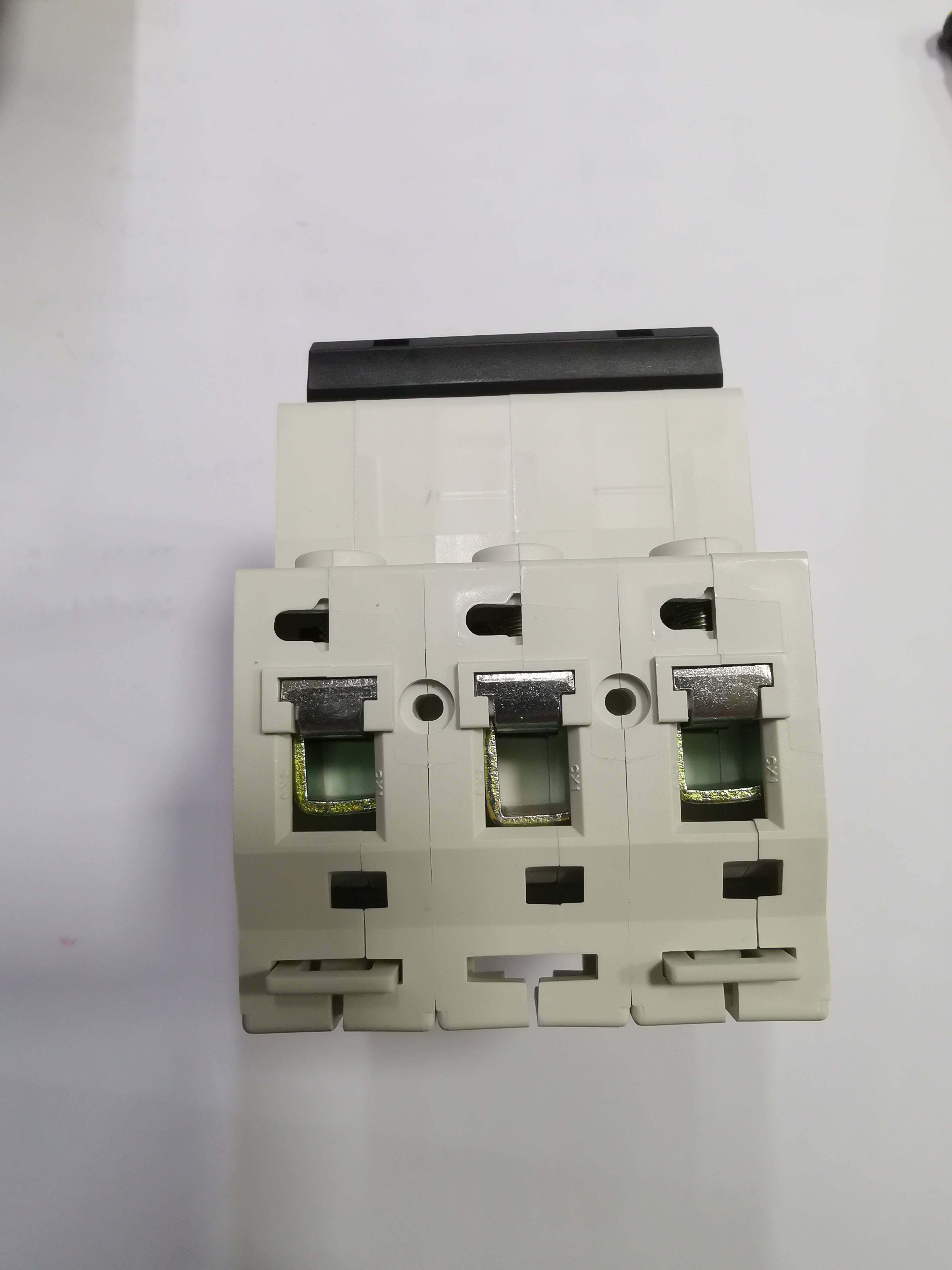 shml梅兰日兰 dz47-3p小型断路器 1a-63a 3p