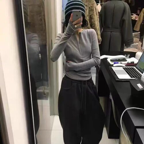 现Mariner女2026韩国东大门春季新款高级感亮肤半拉链长袖T恤