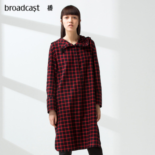 播 2018秋冬新款韩版复古格纹连帽连衣裙女BDL4L965