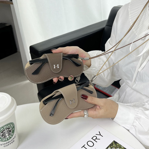 挂包眼镜袋近视眼镜保护套女真皮