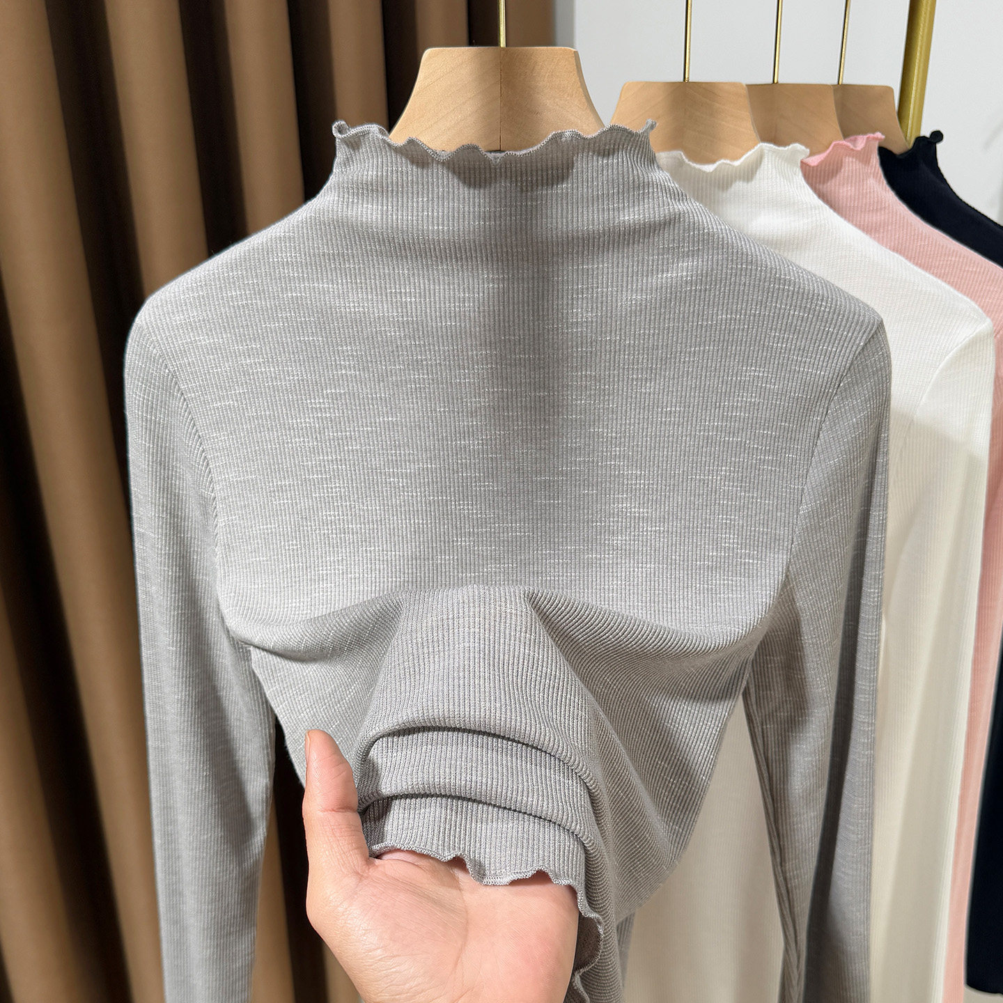 灰色半高领针织打底衫女长袖2026新款木耳边叠穿内搭薄款螺纹上衣,女装/女士精品,毛针织衫,淘宝优惠券,粉丝福利购,淘宝优惠卷