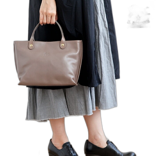 日本直邮IL BISONTE 女士时尚手提包5432400114