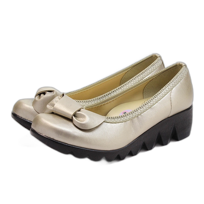 日本直邮 高跟鞋防水，厚底，Corsage 坡跟鞋，FIRST CONTACT 坡