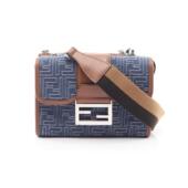 日本直邮中古Fendi芬迪男包A级95新Shoulder bag肩包帆布斜挎包蓝