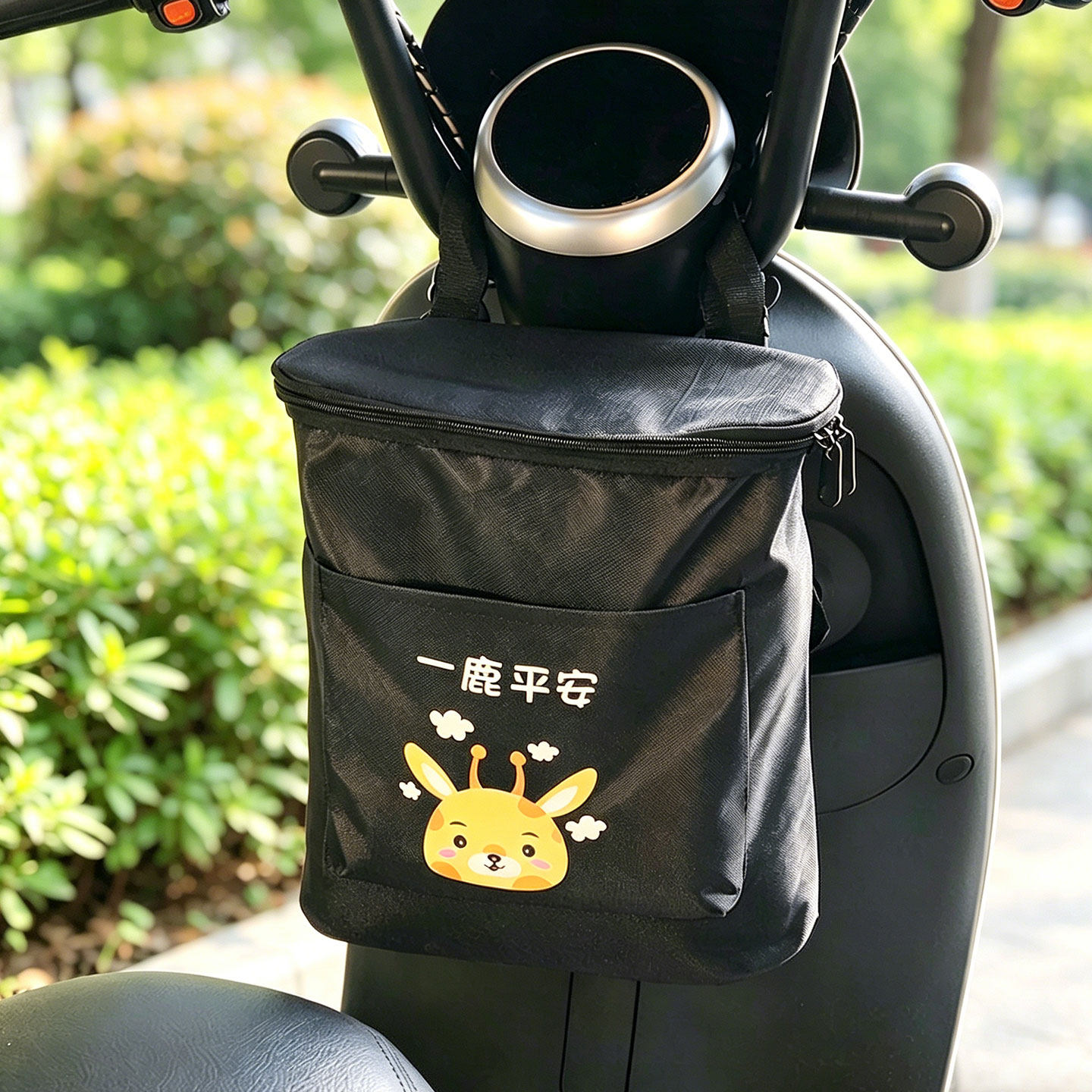 电动车挂包前置收纳袋子防水挂物包电瓶车手推车手机挂兜防雨神器