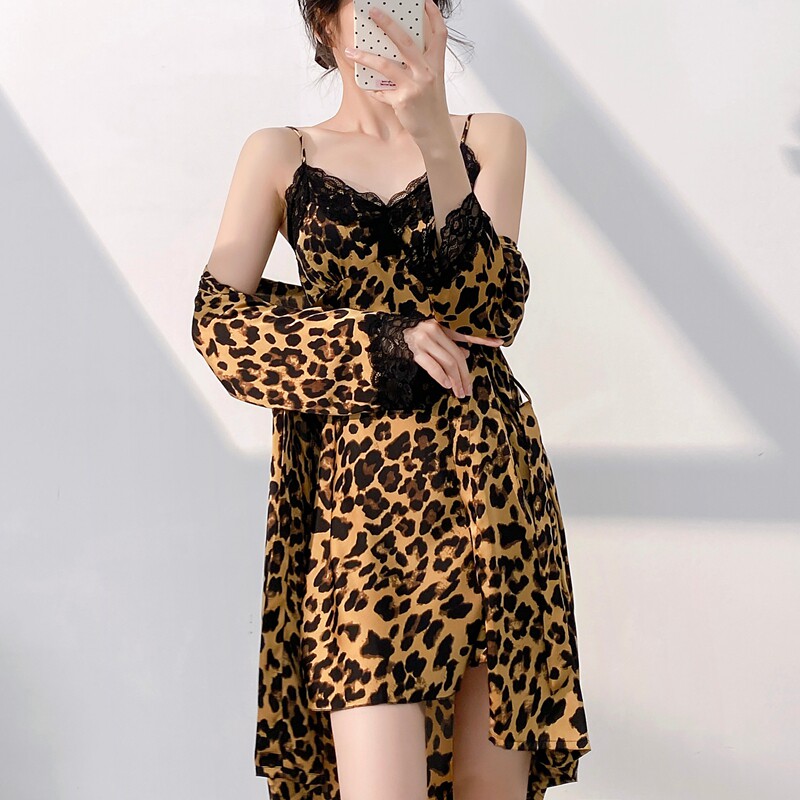 性感睡衣女夏季薄款火辣豹纹印花冰丝吊带睡裙睡袍两件套装带胸垫