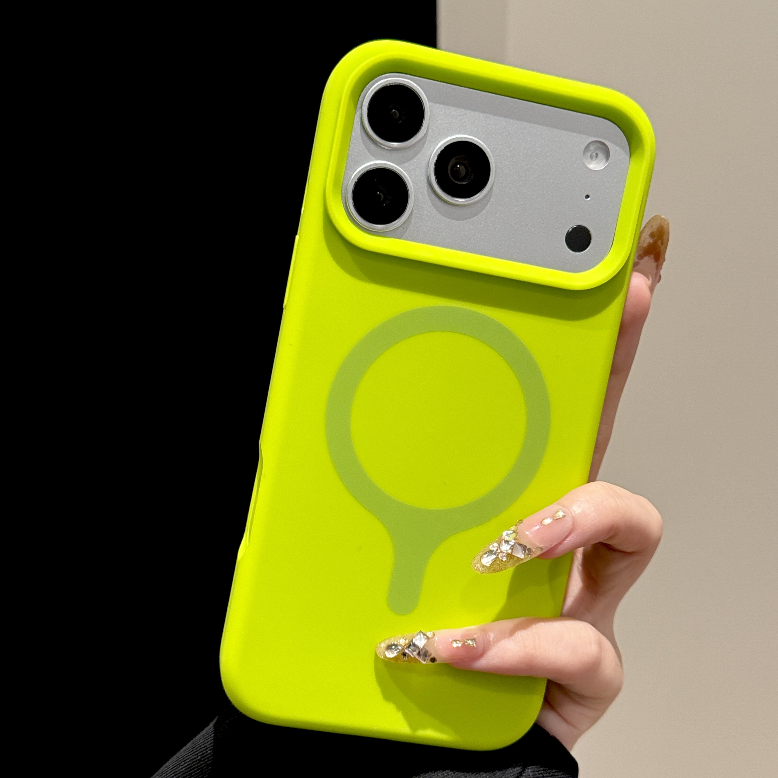 韩道适用苹果17Promax手机壳iPhone16pro新款牛油果绿多巴胺撞色磁吸液态硅胶按键全包简约ins大孔防摔保护套