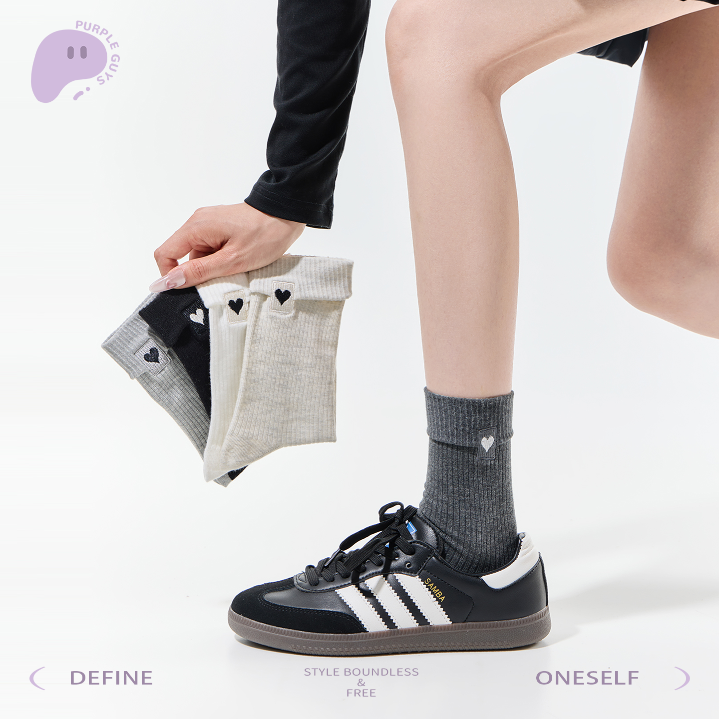 纯色中筒袜子女爱心刺绣无骨棉袜