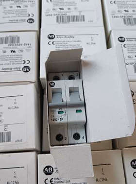 AB开关1492-SP2C040两箱100个议价