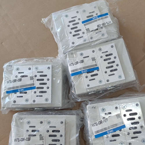 SMC阀岛底座VV712-03RF-03BF新的议价