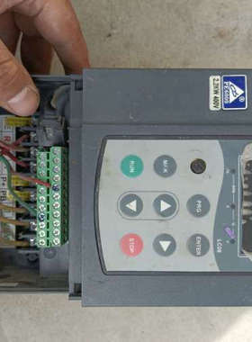 圆织机专用变频器PE6010一T2.2GB  1议价