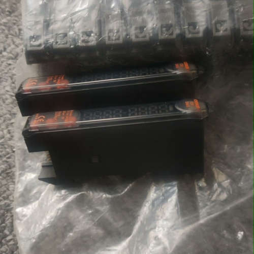 E3X-DA6-S图片货货是200议价