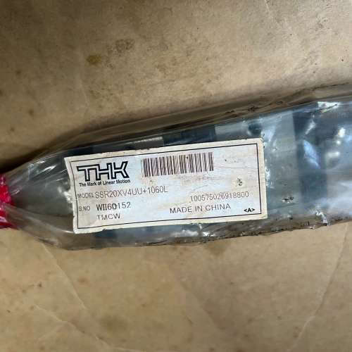 SSR20 THK SSR20XV4UU+1060L议价