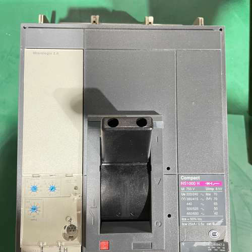 塑壳断路器1000A空气开关议价