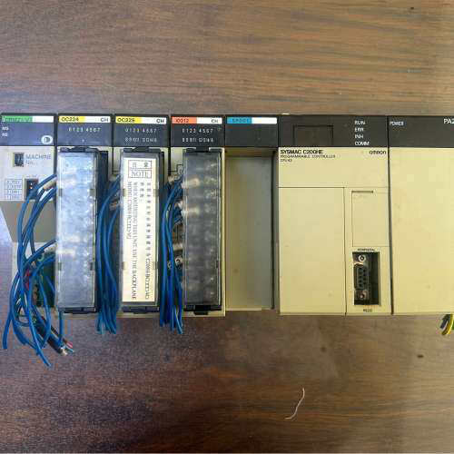 PLC型号SYSMAC C200HE扩ID212OC议价