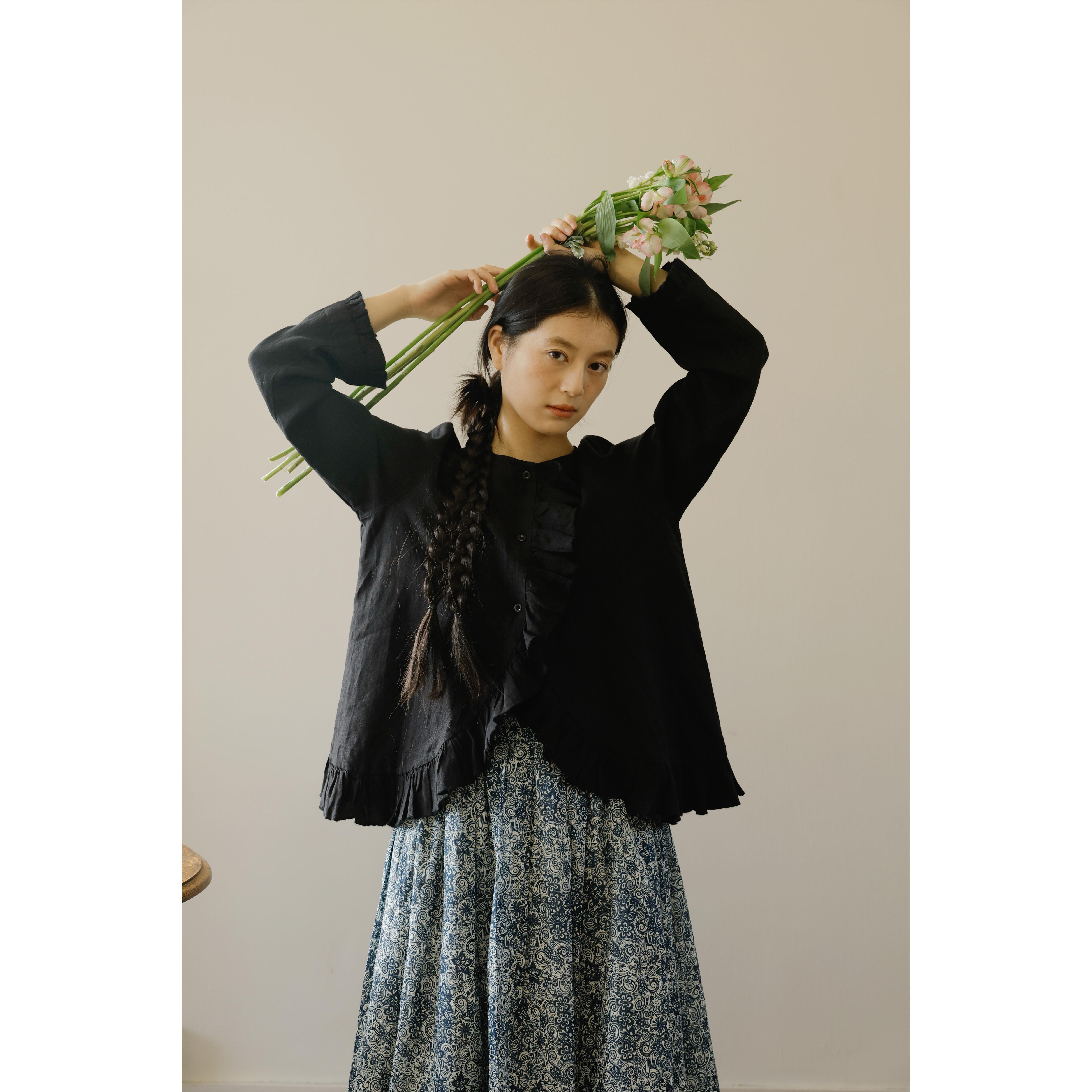 复述透气亚麻弧形花边圆下摆 挺括感长袖衬衫上衣