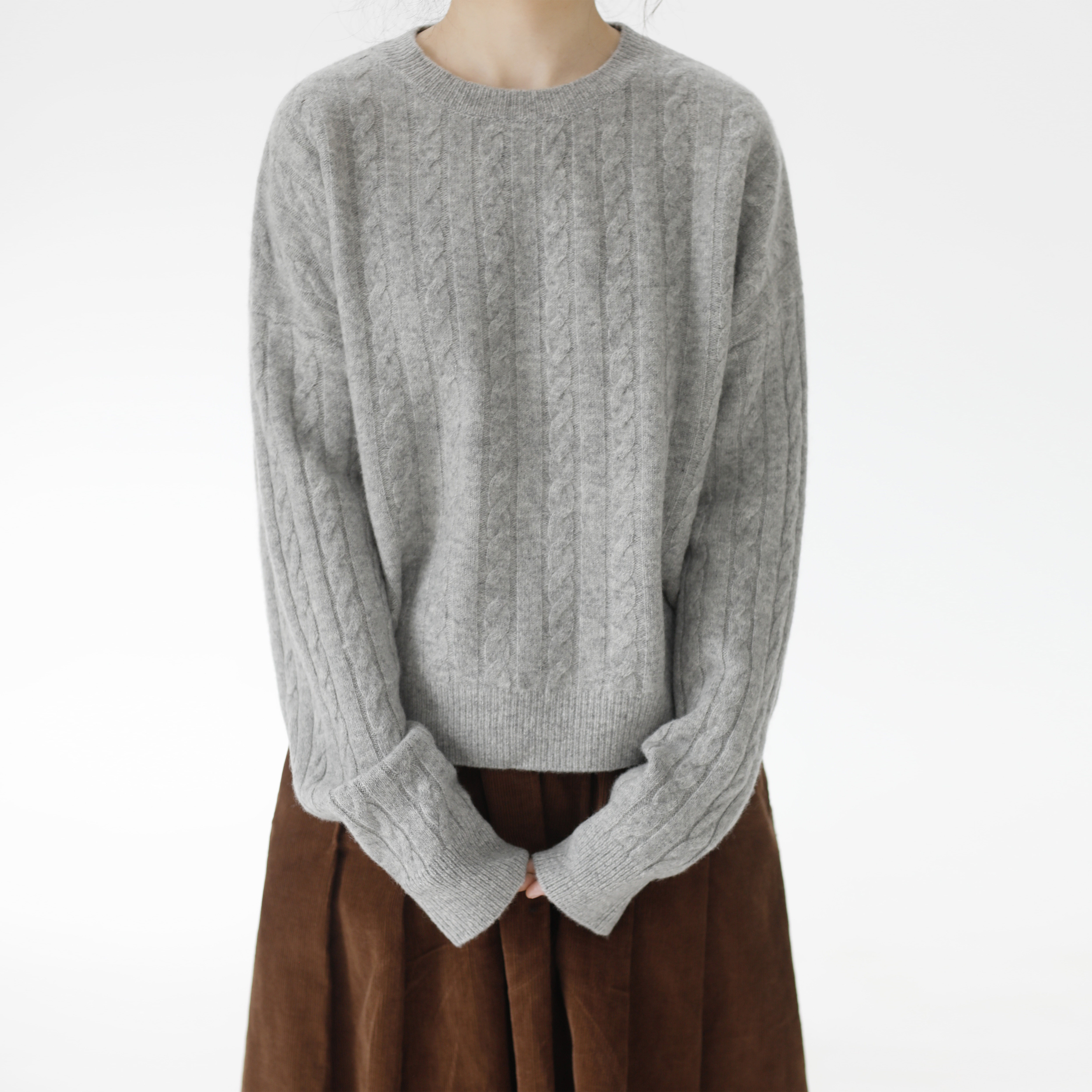 复述 简约款绵羊毛保暖复古麻花图案两色套头休闲风圆领宽松毛衣