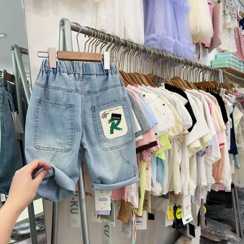 面料软上身不闷热男童牛仔短裤夏季设计感男孩潮牌中裤儿童7分裤