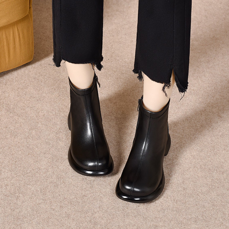 冬季黑色软皮圆头平底短靴女百搭软底瘦瘦靴马丁靴厚底低跟粗跟,女鞋,时装靴,淘宝优惠券,粉丝福利购,淘宝优惠卷
