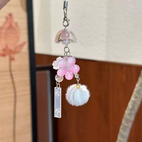 粉色小花风铃