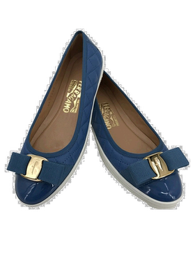 香港直邮Salvatore Ferragamo 徽标平底鞋女鞋单鞋 0593404RUFINA