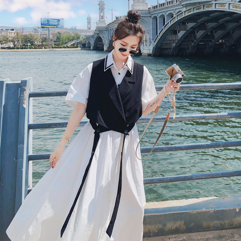 赫本风连衣裙女2022年夏季新款气质法式别致设计感可盐可甜衬衫裙