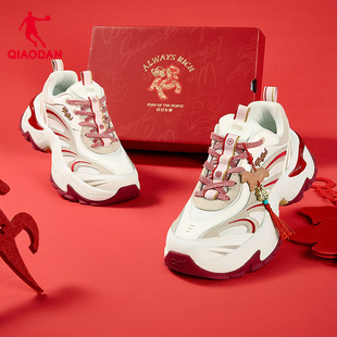 乔丹蝴蝶鞋红色休闲鞋女鞋厚底潮流运动鞋2026春季新款老爹鞋新年