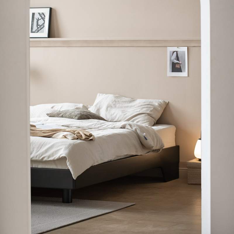 7L8K涵客实木床榻榻米双人小户型黑色现代简约1.5米主卧无床头悬