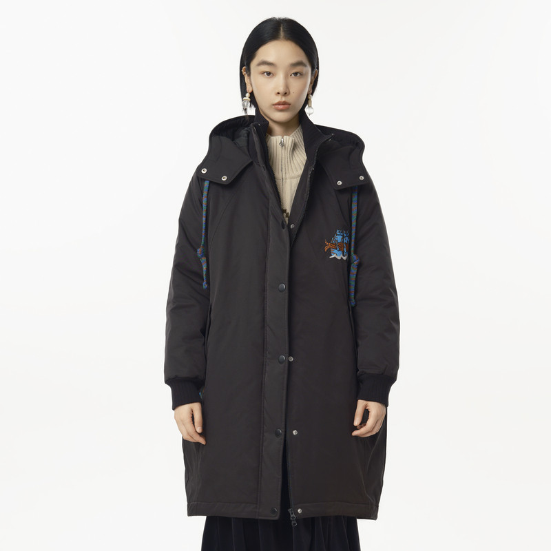 MOVEUP幻走2024冬季新款.FUN系列猫咪绣花连帽设计长款棉服外套女