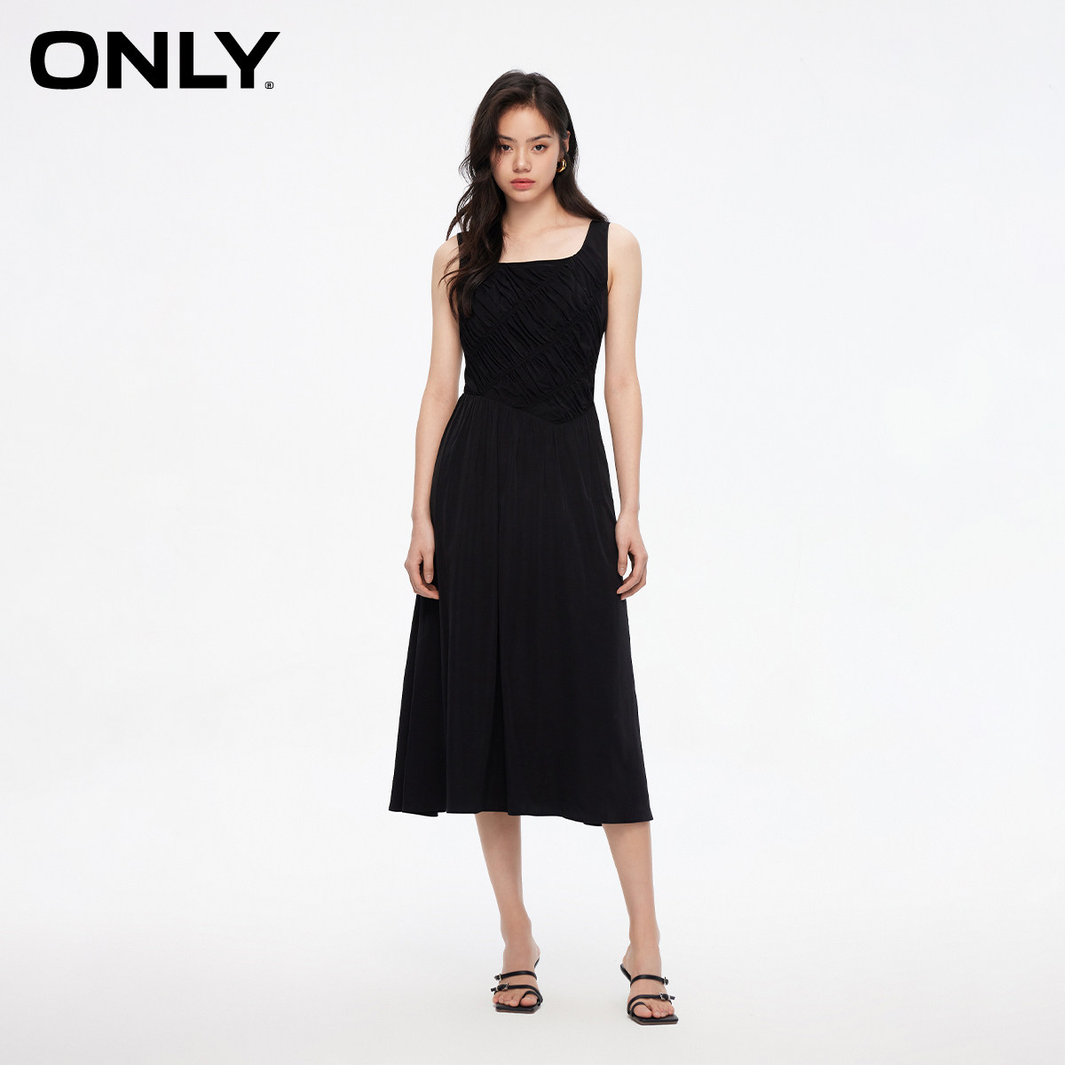 【ONLY奥莱】夏季新款简约休闲百搭A字中长款吊带连衣裙女
