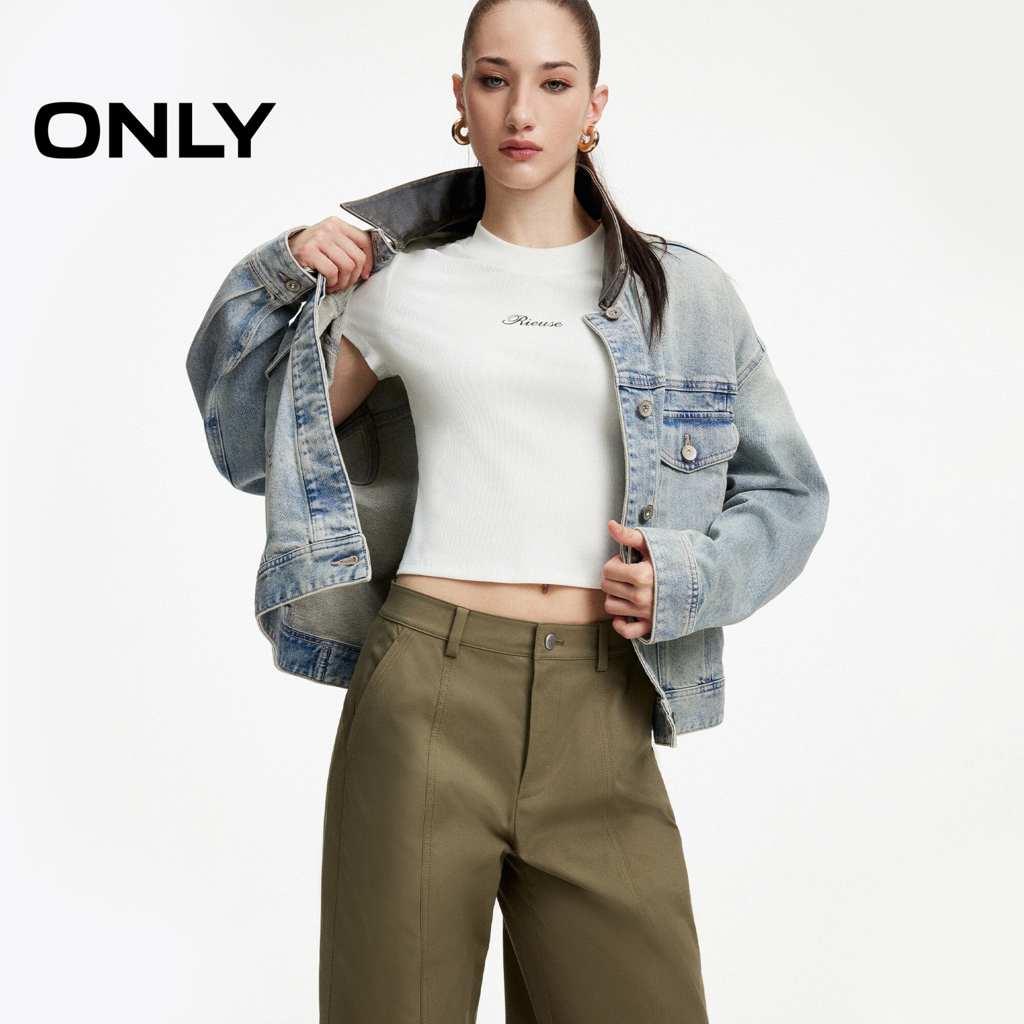 ONLY拼接PU翻领宽松落肩牛仔外套