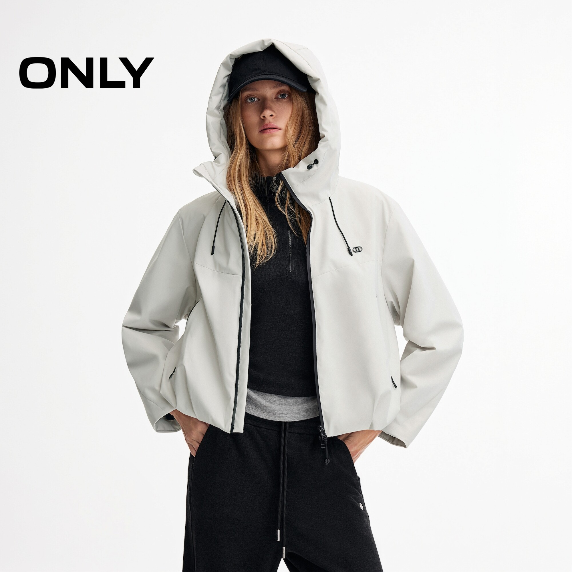 ONLY三防面料户外风花苞短款棉服