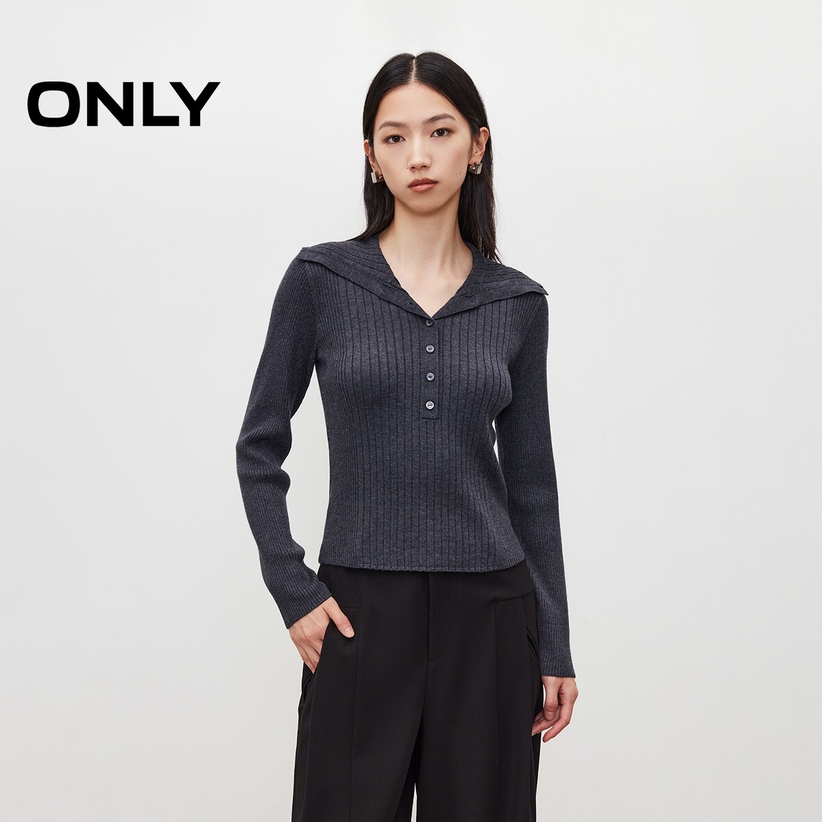 【ONLY奥莱】秋季新款修身长袖大翻领可开合竖排纽扣纯色针织衫女
