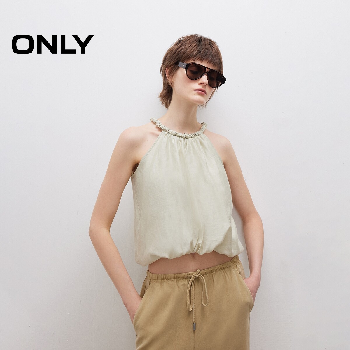 【ONLY奥莱】夏季新款系带甜美花苞下摆挂脖吊带宽松短款蕾丝衫女