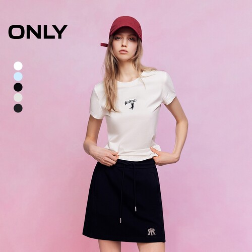 ONLY立体刺绣正肩短袖T恤