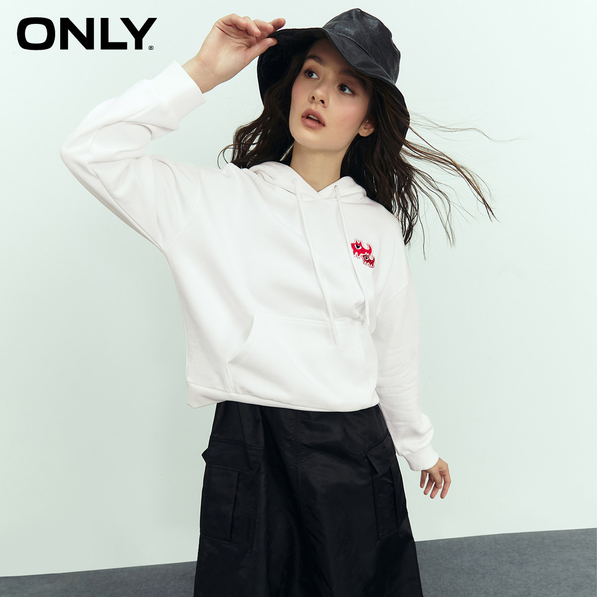 ONLY落肩抽绳连帽套头卫衣