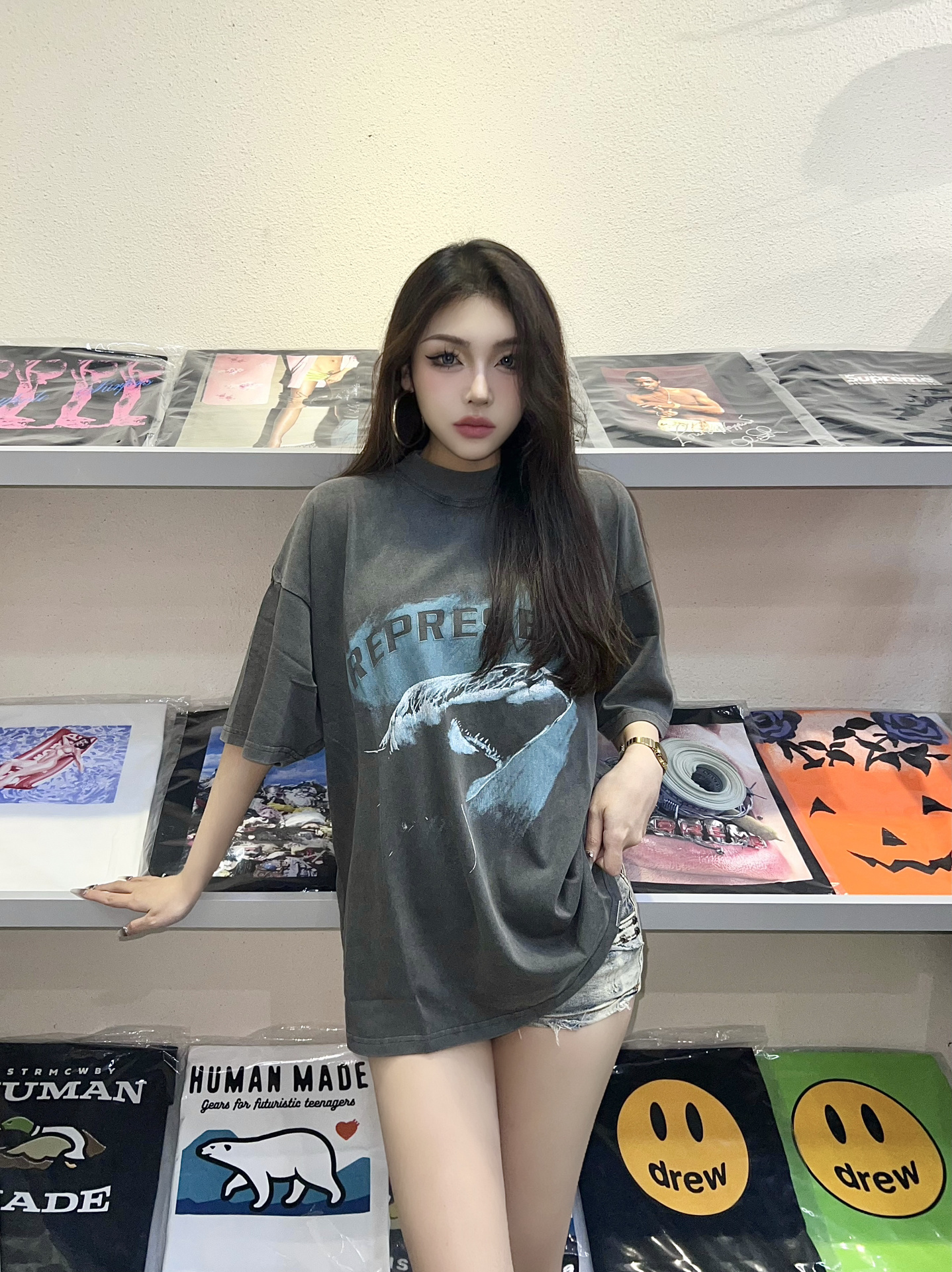 Represent鲨鱼印花短袖