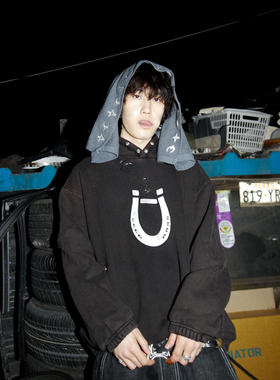 THUG CLUB美式秋冬铆钉星月水洗做旧破坏连帽衫宽松休闲流行卫衣