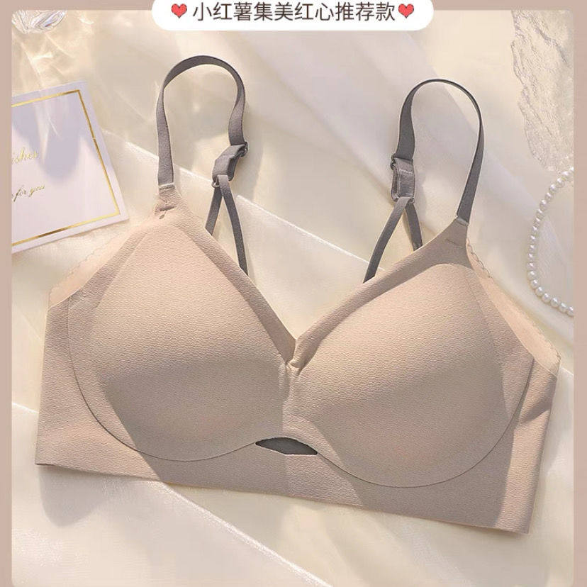 不吃草莓蛋糕kiss凉感小胸无痕一片式聚拢无钢圈内衣女平胸厚文胸