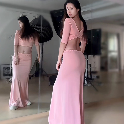 悦梦风璐肚皮舞服装新款性感镂空拼接网纱半身裙女演出服鱼尾裙