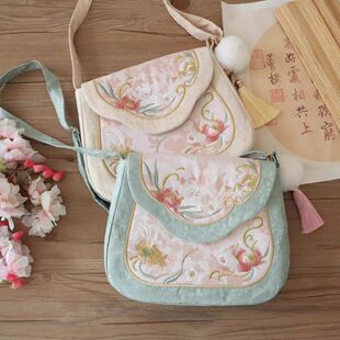 最新款货郎包荷花兔刺绣汉服日常斜挎包四季百搭包手机单肩国风包