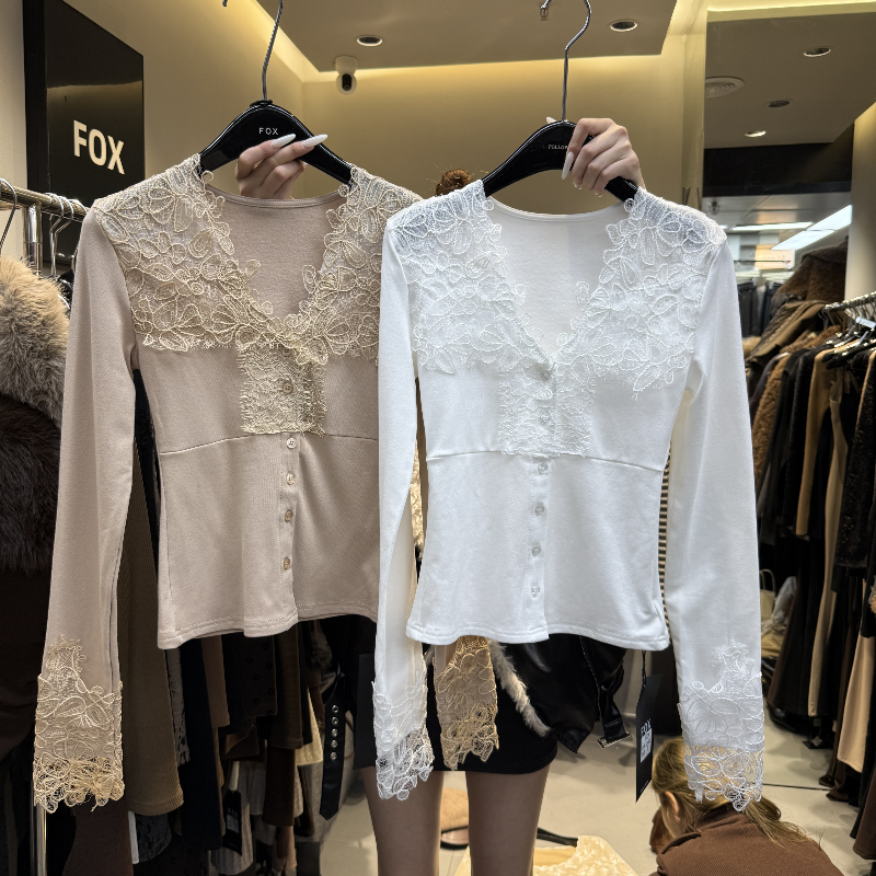 韩版时尚气质蕾丝拼接打底衫女