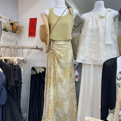 减龄无袖背心半身裙复古套装