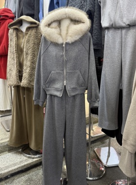 十三行拿货2025冬新款韩版毛领连帽加绒卫衣休闲裤套装k68877w378