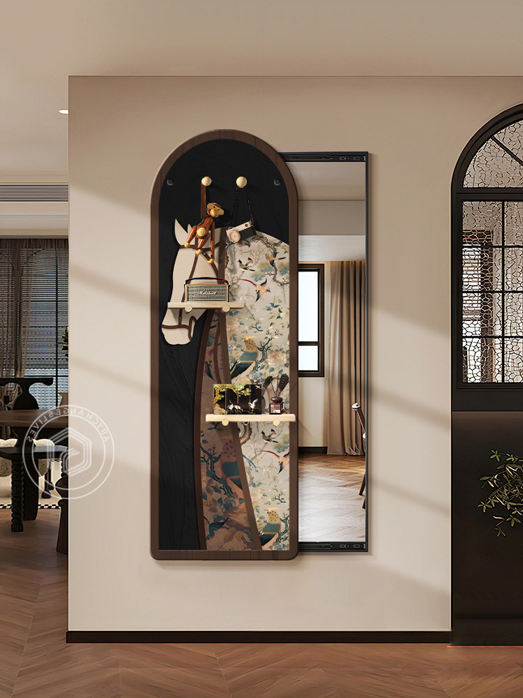 中世纪风格的穿孔板隐藏全身镜法式覆古推拉闭合隐形隐藏梳妆镜挂