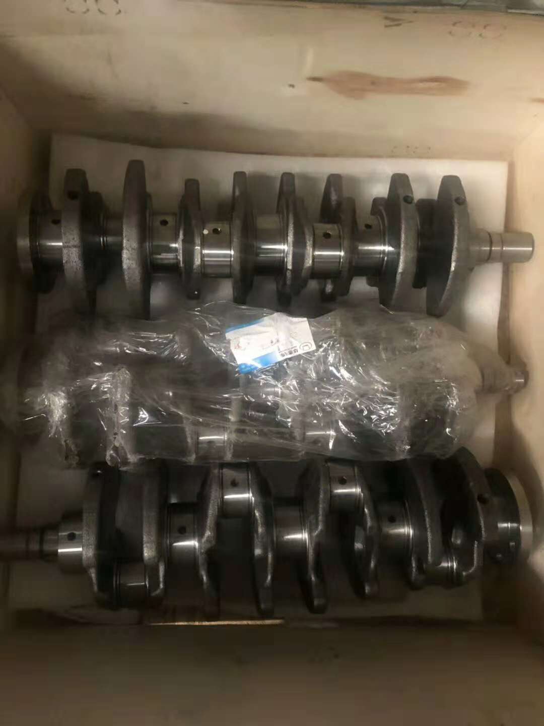 华泰宝利格圣达菲欧意德曲轴 OED2.0T 柴油 曲轴 缸盖 缸头 大修