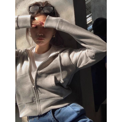 灰色短款卫衣女秋2025新款宽松韩版加绒加厚薄款拉链连帽开衫外套