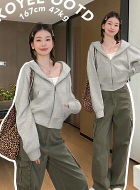 灰色短款连帽卫衣拉链外套女春秋小个子早秋上衣秋冬穿搭开衫秋季