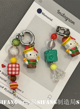 军绿色小猫喇叭花车钥匙扣小型挂件包包挂饰可爱趣味原创