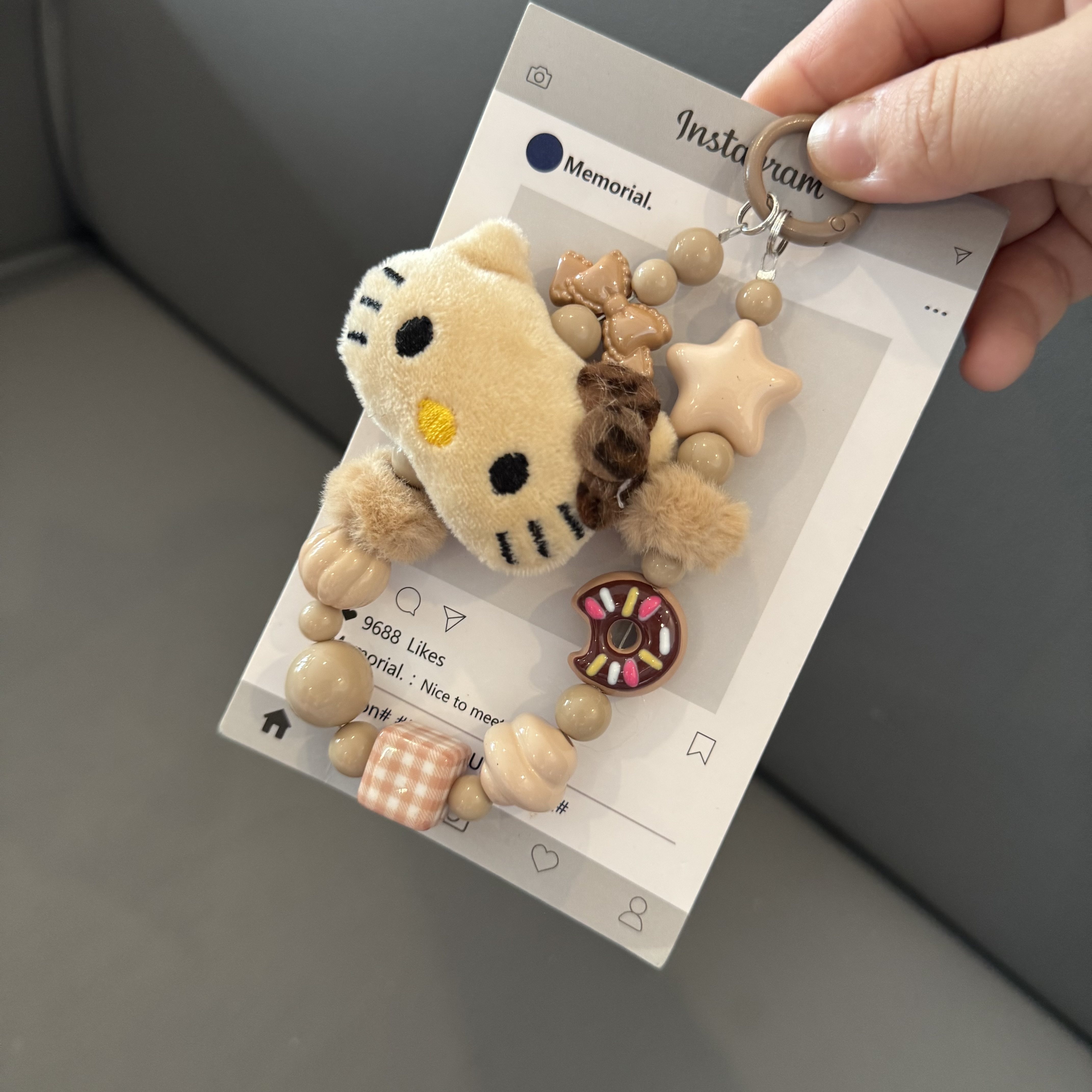 卡通圆形珠子棕色小熊适用手机壳任何型号挂链手绳创意耳机套挂件